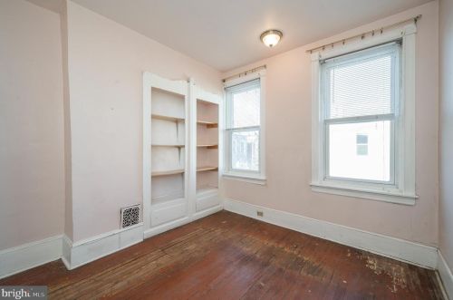 5247 Locust St, Philadelphia PA  19139-4020 exterior