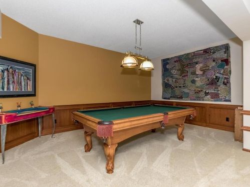 3817 Bridgewater Dr, Saint Paul MN  55123-2526 exterior