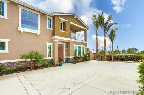 939 Grange Hall Rd, Cardiff By The Sea, CA 92007-1017