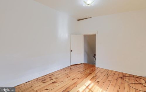 326 Mary St, Lancaster PA  17603-3331 exterior