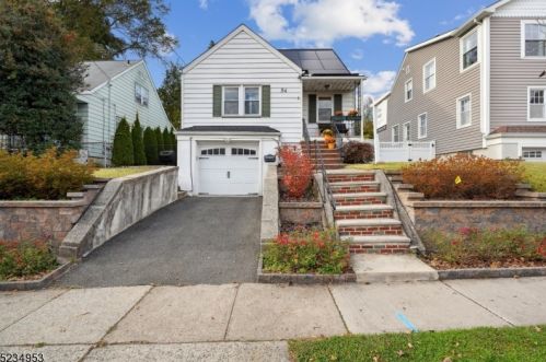 54 Ridge Ave, Bloomfield, NJ 07003-3841