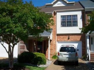 54 Mizzen Cir, Hampton, VA 23664-1780