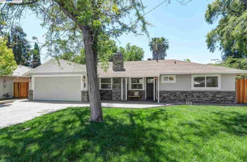179 Beverly Dr, Concord, CA 94523-2303