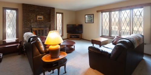 5929 Western Ave, Willowbrook IL 60514-1709 exterior