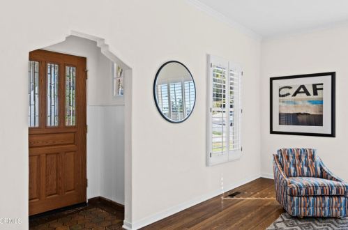 1631 Thompson Ave, Glendale CA  91201-1231 exterior