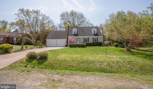 8 Woodlawn Ter, Fredericksburg, VA 22405-3362