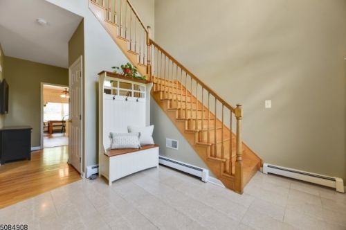 1510 Rahway Rd, Scotch Plains, NJ 07076-2714
