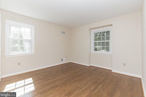 13825 Gate Dr, Silver Spring MD 20906-2208 exterior