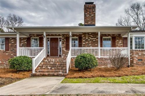 335 Gregg St, High Point, NC 27263-3303