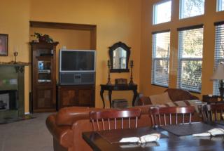 4349 Elena Pl, Lancaster, CA 93536-3438