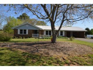 8 Green Acre Ln, Euharlee, GA 30121-1918