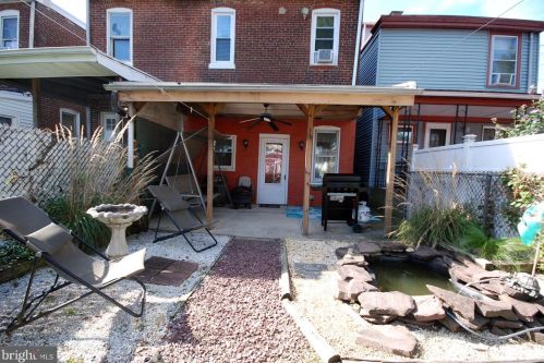 1418 Genesee St, Trenton NJ 08611-1910 exterior