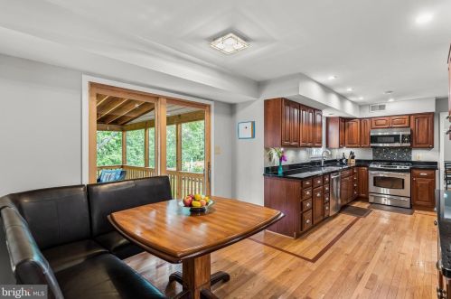 14104 Northwyn Dr, Silver Spring MD exterior