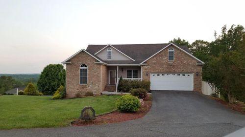 419 Freedom Ln, Wirtz, VA 24184-4491
