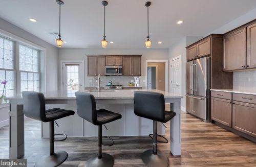 412 Constitution Dr, Ephrata PA  17522 exterior