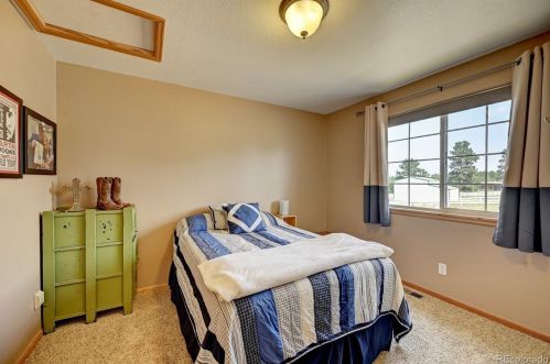 395 Stagecoach Trl, Elizabeth CO  80107-8538 exterior