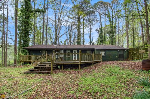 5115 Derrick Rd, Atlanta GA  30349-1614 exterior