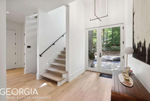 454 Beverly Rd, Atlanta GA  30309-2731 exterior