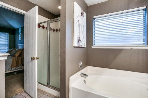 508 Whitney Dr, Fort Worth TX  76108-2512 exterior