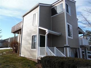 347 Walden Green Rd, Branford, CT 06405-5852