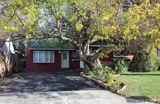 7436 Sylvia Ave, Los Angeles, CA 91335-2556