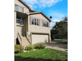 5537 5th St, Minneapolis, MN 55432-5582