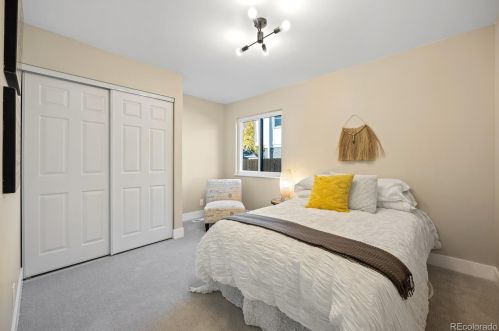 7330 Syracuse Ct, Englewood CO  80112-1749 exterior