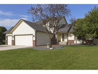 13630 59 Pl, Minneapolis MN  55446-3795 exterior