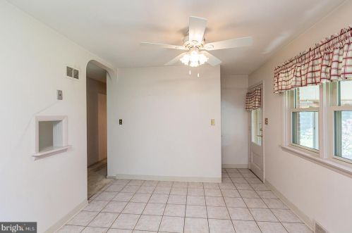 54 Sunrise Ave, Lancaster PA  17601-3942 exterior