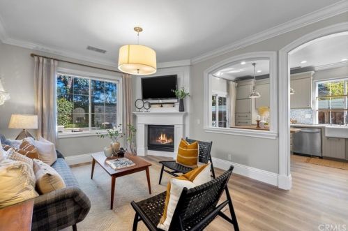 46 Danbury Ln, Irvine CA  92618-3972 exterior