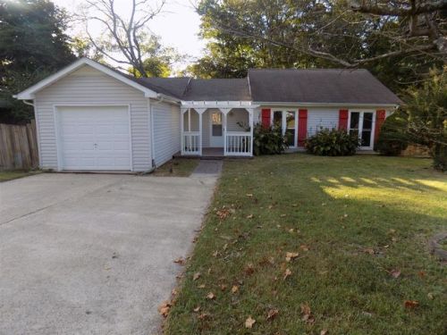 4257 Valley Grove Dr, Hermitage, TN 37076-2642