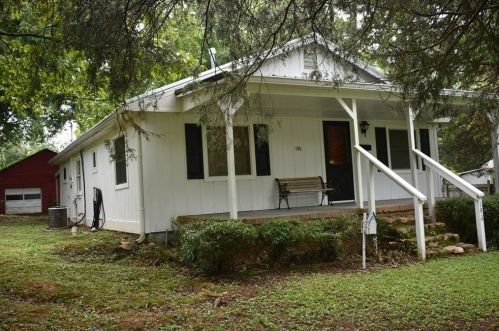 190 Carrollton St, Buchanan, GA 30113-4914