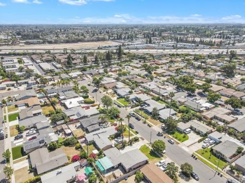 930 Fairview St, Anaheim CA  92801-3414 exterior