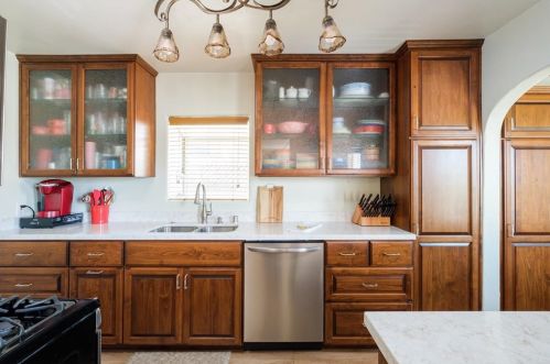 8557 Golden Ridge Rd, Lakeside, CA 92040-5633