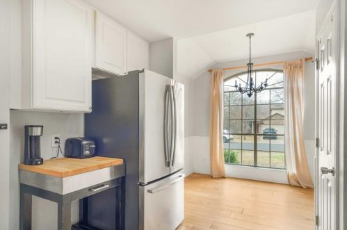 9301 Bradner Dr, Austin TX  78748-5021 exterior