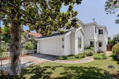 1712 Poinsettia Ave, Manhattan Beach, CA 90266-4925