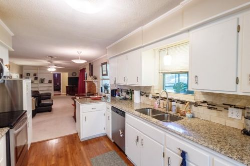 3617 Wedghill Way, Fort Worth TX  76133-2155 exterior