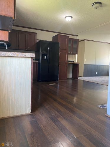 2065 Comer Rd, Comer, GA 30629-6109