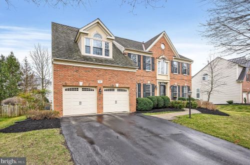 413 Meade Dr, Leesburg, VA 20175-5008