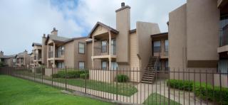 3800 Spring Valley Rd, Addison TX  75001-3465 exterior