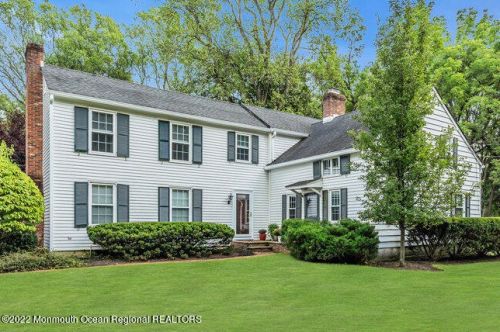 174 Red Hill Rd, Middletown, NJ 07748-2406