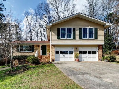 4621 Ridgeland Dr, Lilburn, GA 30047-4349