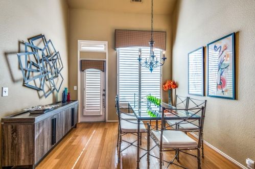 337 Touchdown Dr, Irving TX exterior