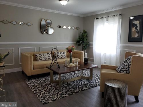 21 Beechfern Ln, Willingboro, NJ 08046-1504