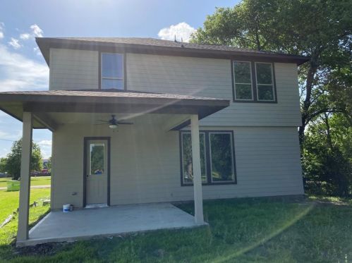 407 15th St, Morgans Point, TX 77571-4845