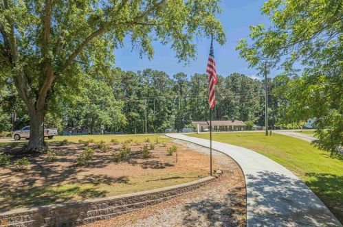 1285 Elrod Ferry Rd, Hartwell, GA 30643-4460