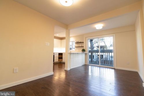 13378 Hungerford Pl, Herndon VA  20170-4365 exterior