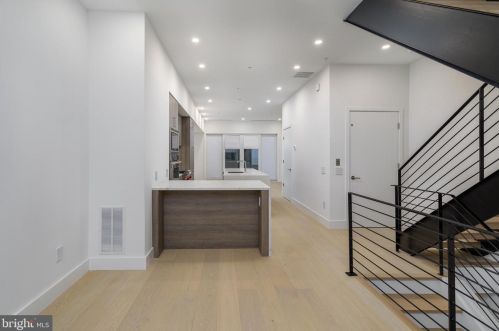 123 23 St, Philadelphia PA 19121-1329 exterior