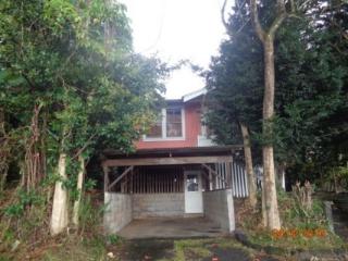 4 Waihau Ln, Hilo, HI 96720-2332