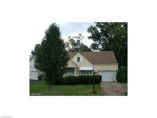 1100 5th St, Struthers OH  44471-1842 exterior